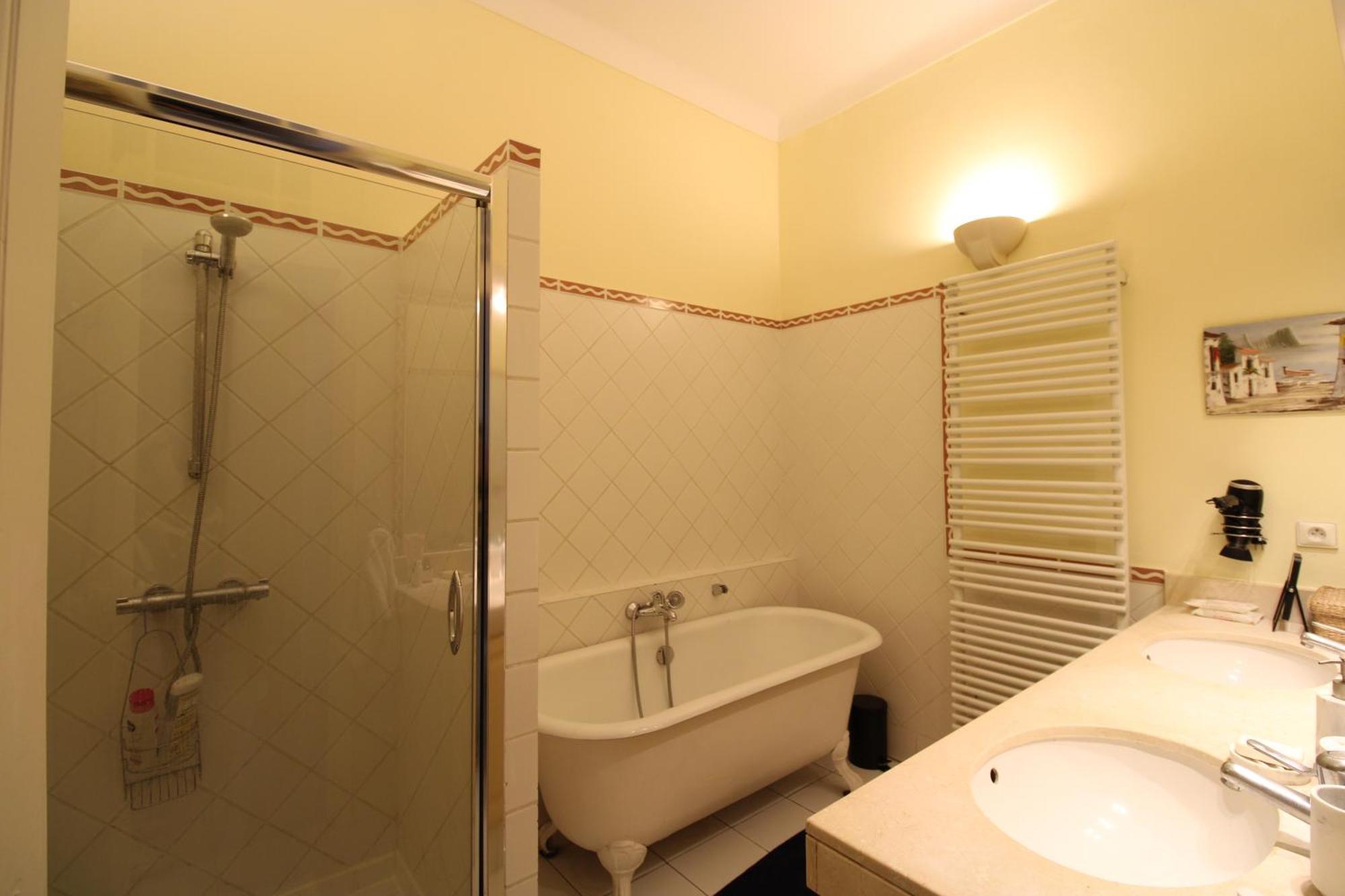 Villa Cottage Reine, Rc Jardin Κάννες Εξωτερικό φωτογραφία